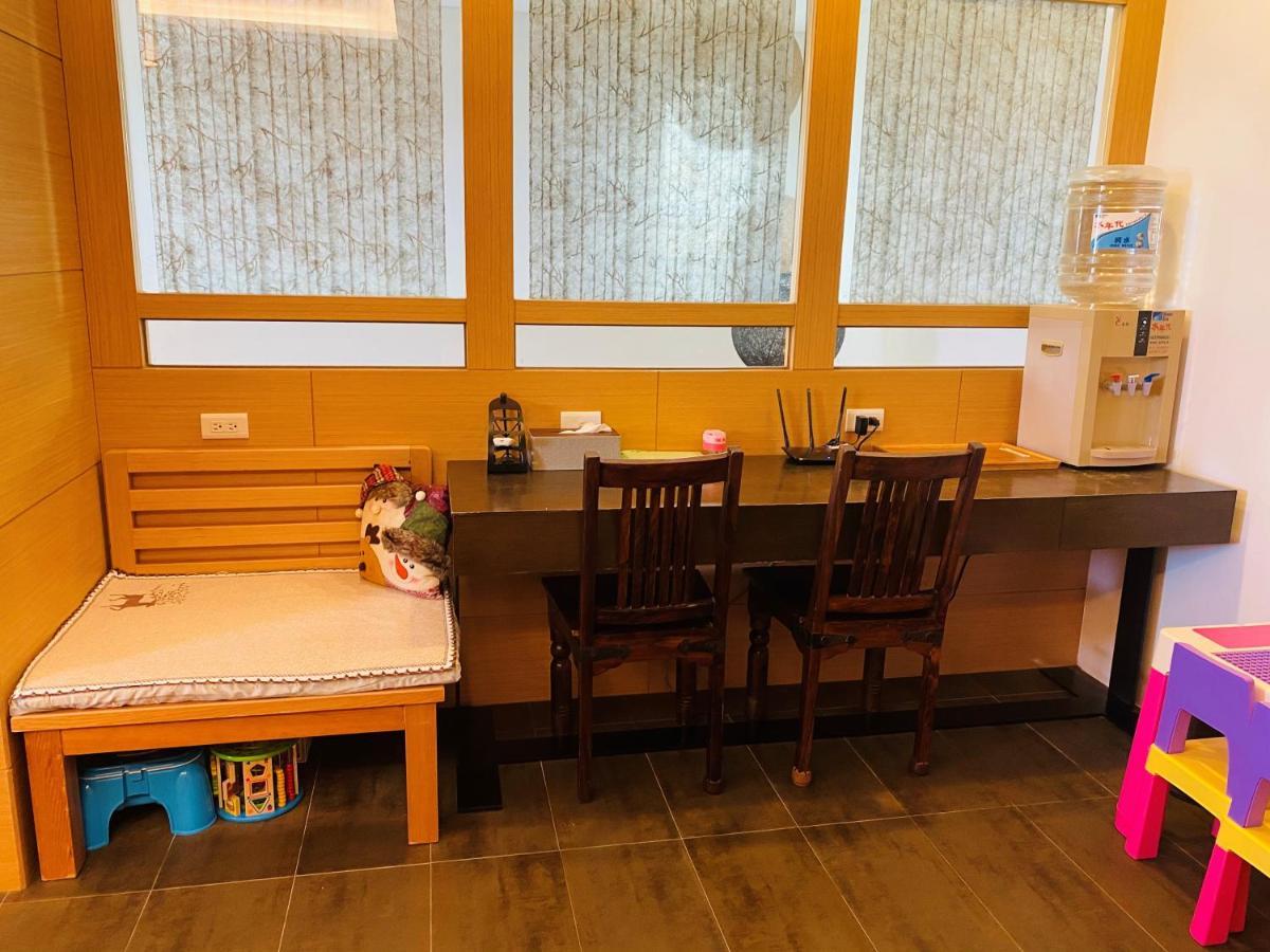 宜人生活溜滑梯親子民宿 Easylife B&B Dongshan  Exterior foto